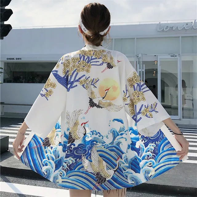 Exquisite Japanese-themed Crane Waves Women's Kimono Cardigan