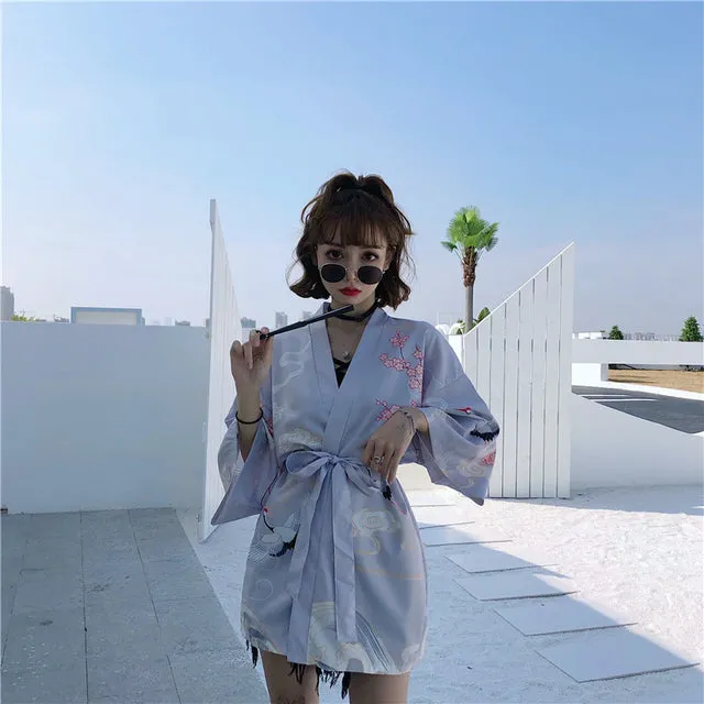 Exquisite Japanese-themed Crane Waves Women's Kimono Cardigan