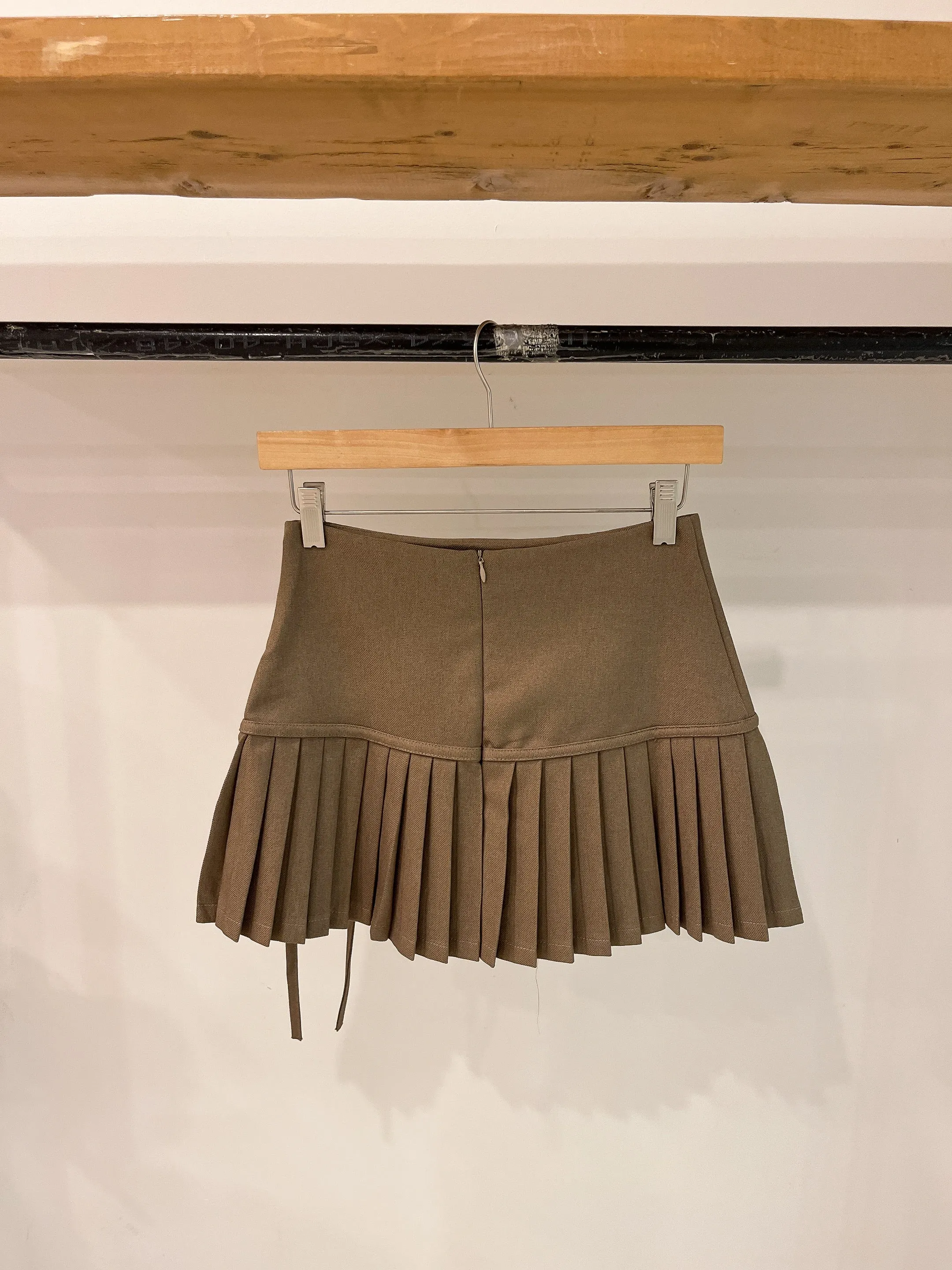 JENNA Pleated mini skirt