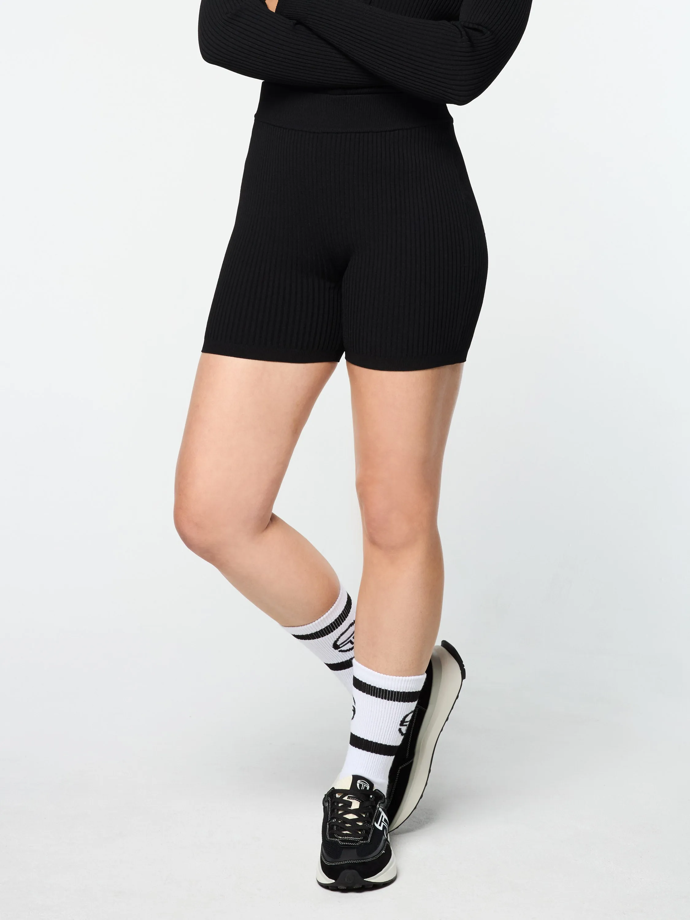 Magreta Biker Short- Black Beauty